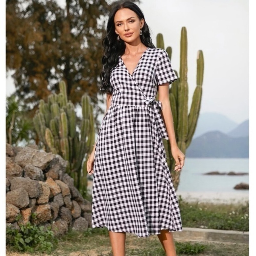 Shein Black and White Gingham Tie Side Wrap A-Line Midi Dress Size Small